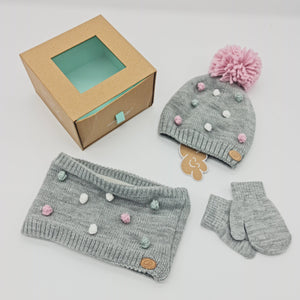 Conjunto BABY Gorro, Cuello y Manoplas Bolitas gris/rosa