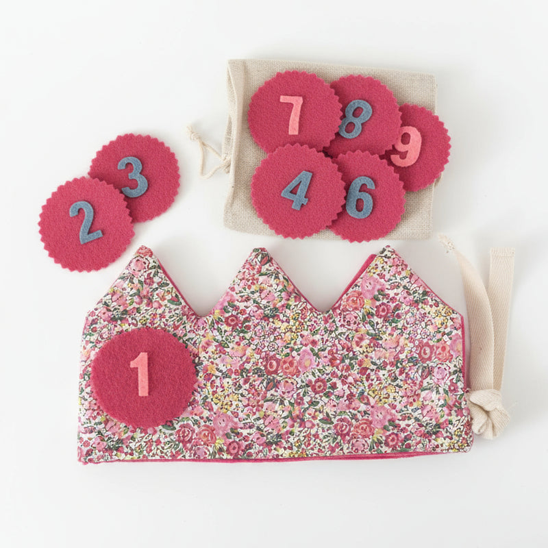 Corona Liberty con números Santo Planazo