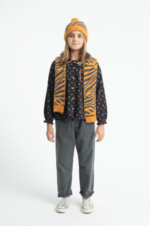 Pantalón Grey w/ black stripes